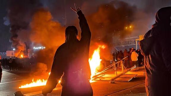 What happened in Iran is unprecedented in its modern history… Reports speak of more than 30 thousand dead!!