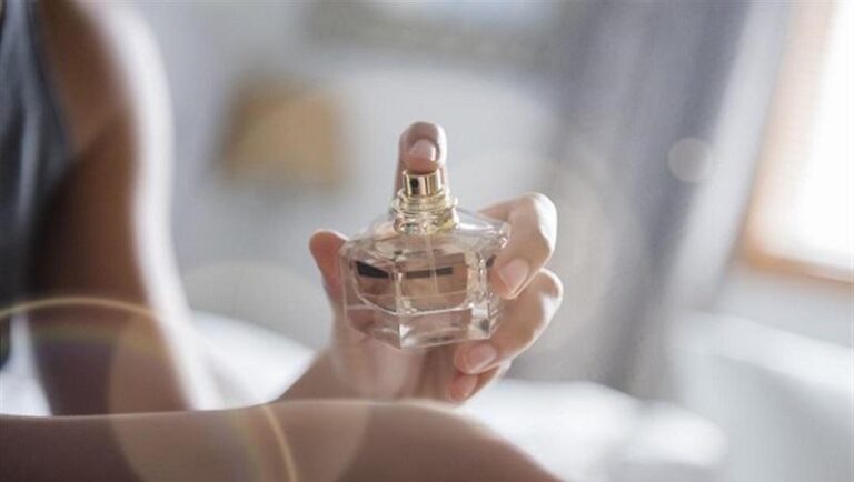 عطور سامة!! ماذا يضع اللبنانيّون على أجسادهم؟