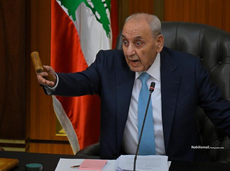 في عيد ميلاده ال 88 ... ابو مصطفى غاضبٌ من "الحزب" وخائفٌ على لبنان