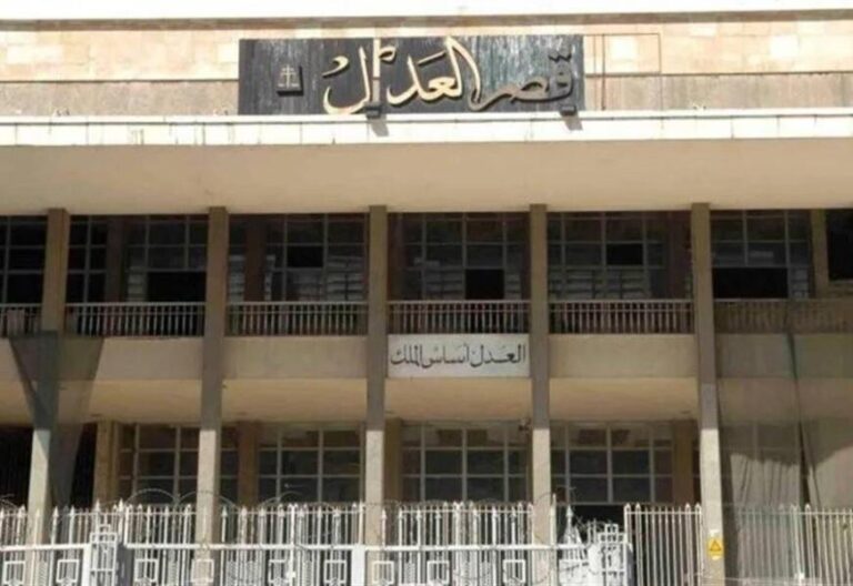 “أبو جمال” الوهمي سرق 300 ألف دولار ومجوهراتها… و”الروحاني” كان امرأة!