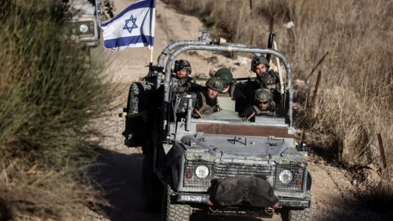 Lease the Golan for 25 years and open an embassy