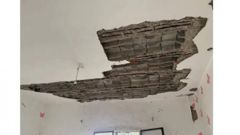 Fear and anxiety after a partial roof collapse in the town of Akkariya and serious cracks spark panic