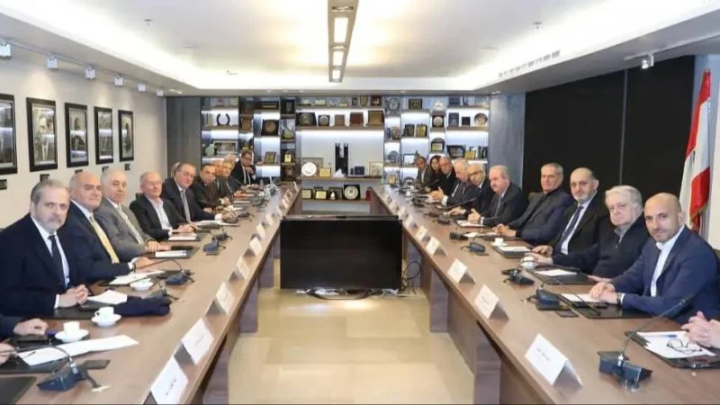 الهيئات الاقتصادية تحذر من تداعيات ضريبية: خطر التضخم وتراجع الودائع