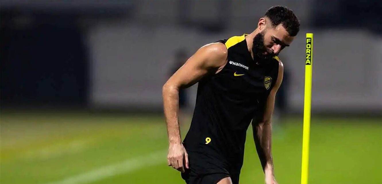تأخير غير متوقع في انتقال “كريم بنزيما” إلى الهلال