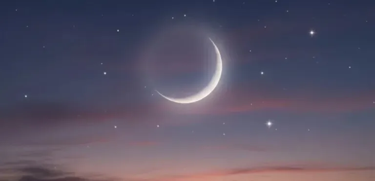 The “Black Moon” gives amateur astronomers a clear sky