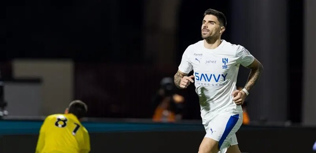 الهلال يضمن بقاء روبن نيفيز حتى عام 2029