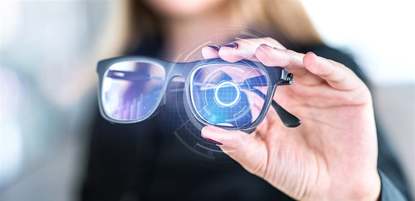 Smart glasses cameras raise widespread controversy about violating privacy in public places!