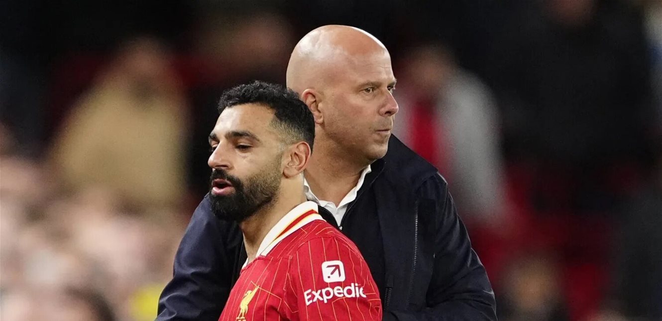 سلوت يتحدث: “محمد صلاح” لاعب “استثنائي” واللوم الموجه إليه غير منصف