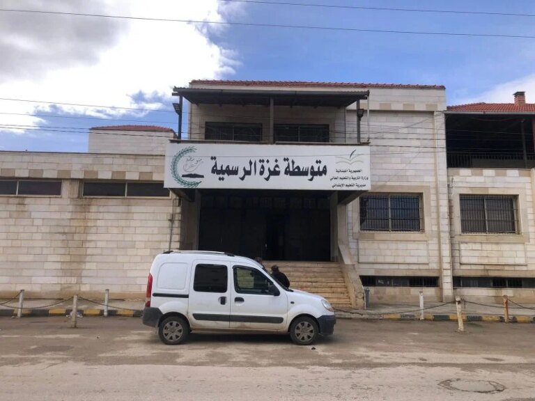 A shock in an official institution due to unexpected behavior by the director!