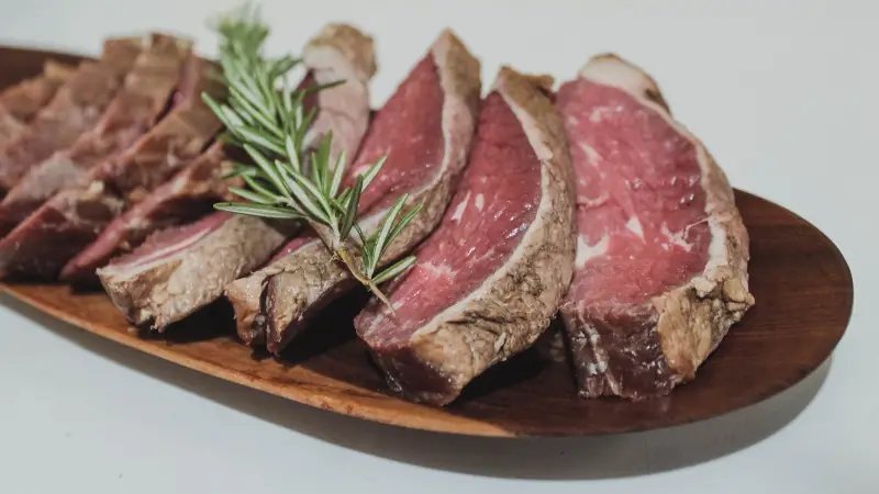 A study reveals: Consumption of processed meat increases the risk of developing diabetes