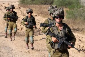 The UNIFIL incident in the south: Israel denies calls to move away from areas of clashes
