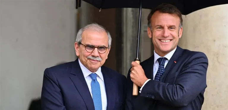 The first batch of French aid arrives in Beirut… and Salam appreciates Macron’s initiative