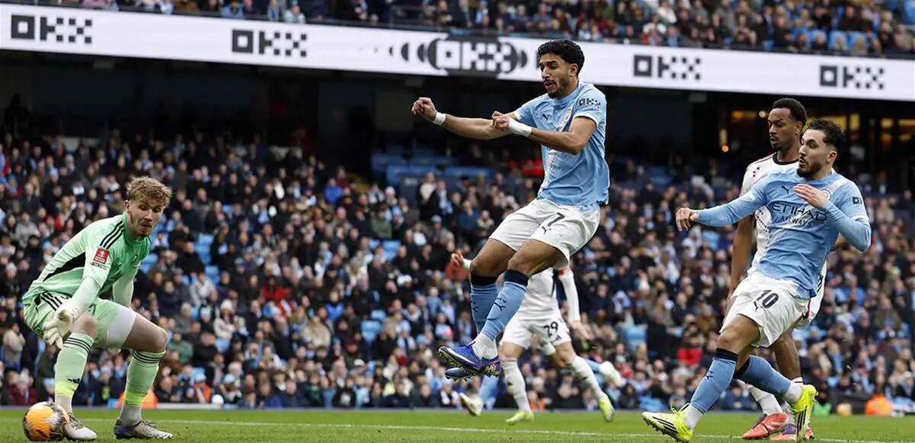 عمر مرموش يرحب بإمكانية الانضمام إلى برشلونة