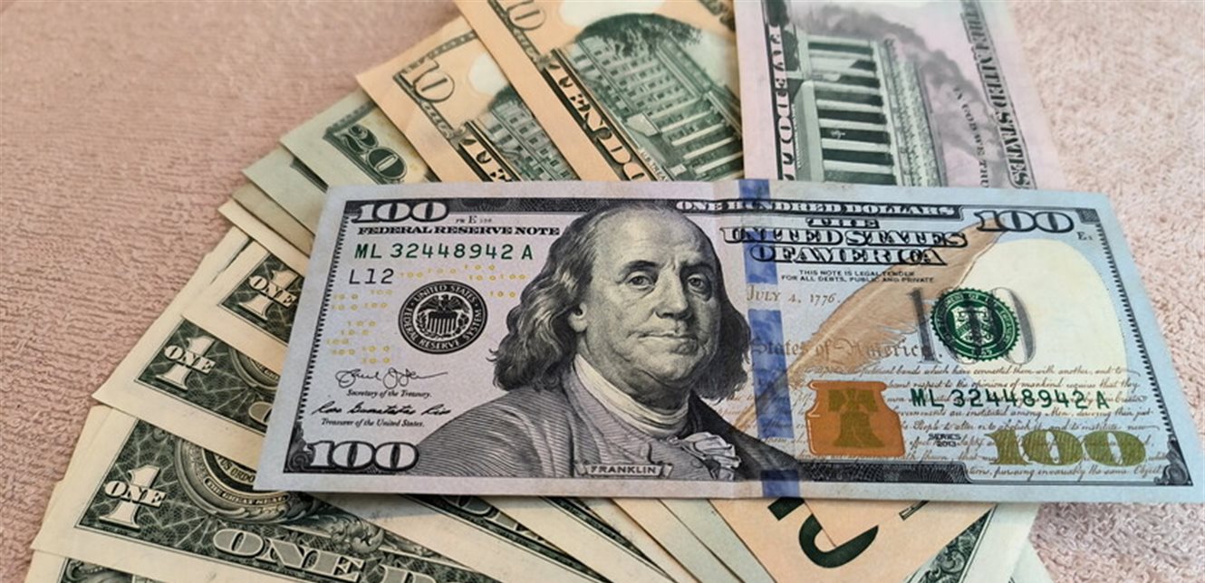 منافسة خليجية: فرص ذهبية لشركات النفط والسلاح