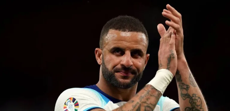Kyle Walker: Announces his retirement from playing at international level