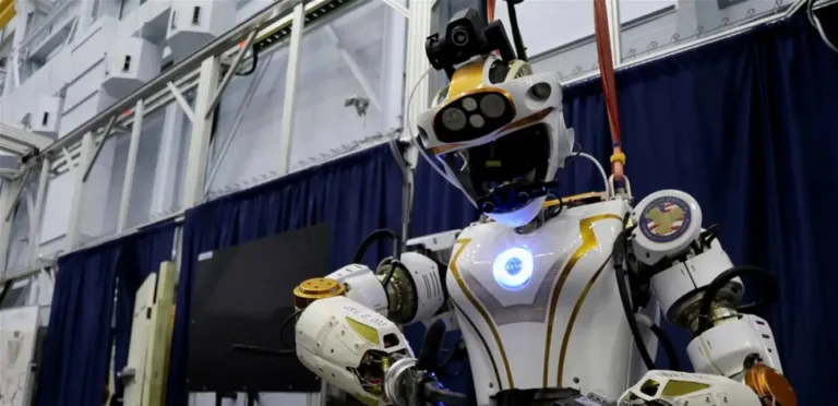 Intelligent robots: Google is making a qualitative shift in factories with advanced machine learning techniques