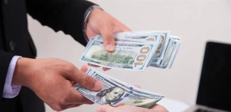 The Iranian economy: additional burdens on it due to regional tensions and the worsening budget deficit and debt