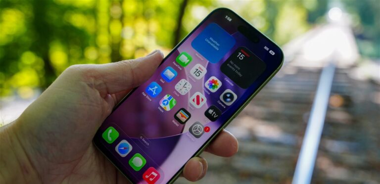 Effective ways to protect your phone from scratches. Learn about them now