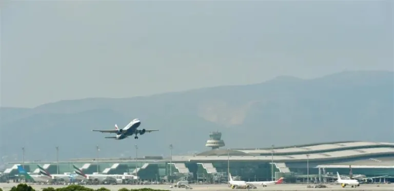 An increase in air freight costs. Find out the new prices per kilogram