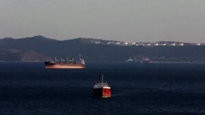 A limited oil window… Trump’s decision ignites the dispute and turns the scales