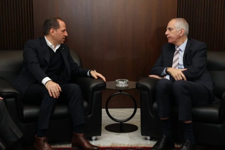 Supporting the military establishment and calming the situation…the most prominent topics of the meeting between Gemayel and the French ambassador