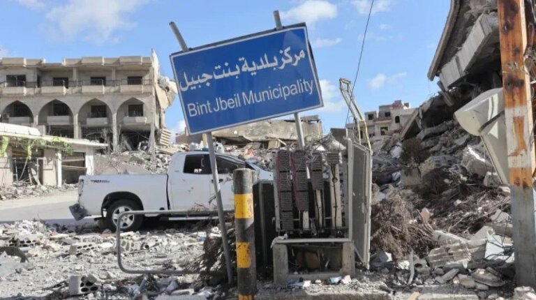 Israeli media: Details of the fire in Bint Jbeil and the battle of the “Capital of Resistance”