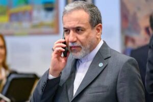 Araqji is conducting extensive contacts to discuss the latest developments with the foreign ministers of Saudi Arabia, Qatar, and Egypt