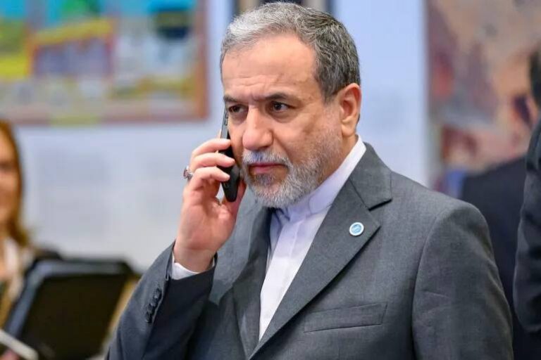 Araqji is conducting extensive contacts to discuss the latest developments with the foreign ministers of Saudi Arabia, Qatar, and Egypt