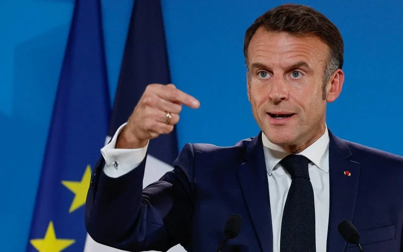 Macron: The necessity of expanding the ceasefire agreement to include Lebanon