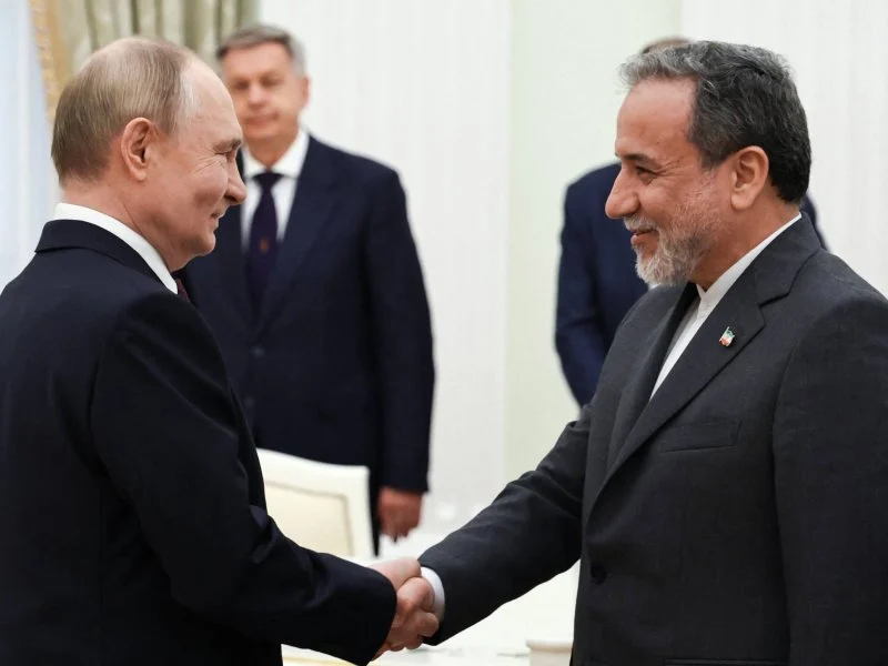 “Red lines” messages reach Washington… and Araqchi discusses the latest developments with Putin in Moscow