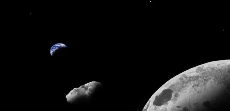 How many asteroids are approaching Earth?