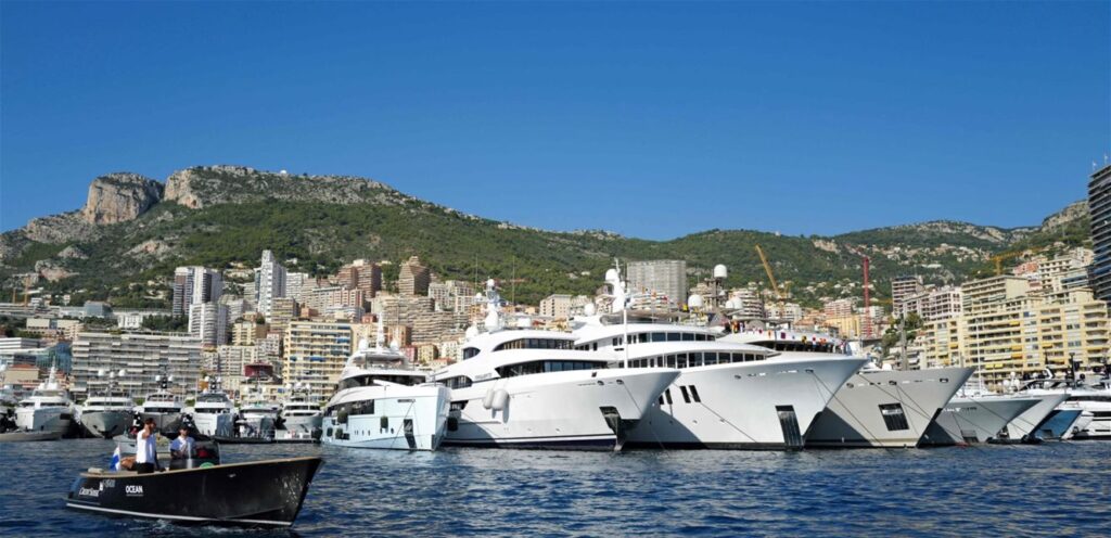 Extending the deadline for the temporary import of cars and yachts until the end of May