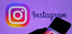 A technical glitch in Instagram affects HDR photos and dissatisfies users