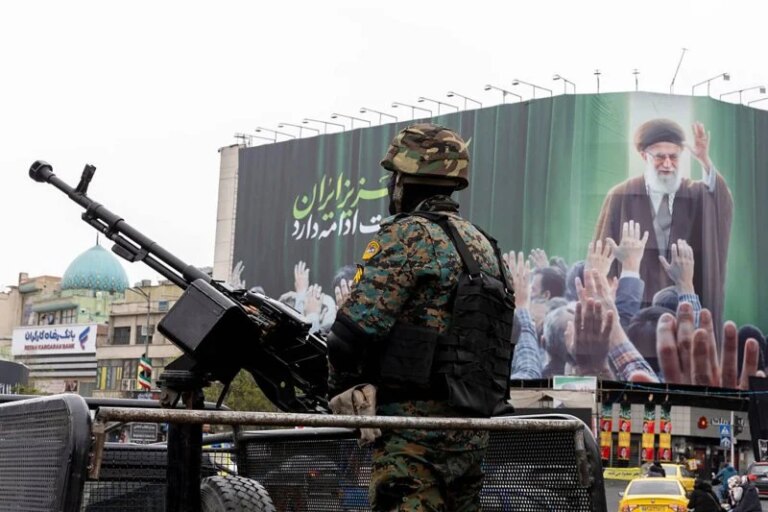 Israel is preparing for a possible resumption of war on Iran: Trump threatens escalation