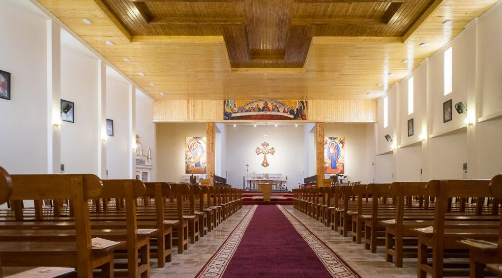 اعتداء على كاهن في الجديدة… شتم المقدسات المسيحية واتهامات بالعمالة!! اليكم التفاصيل