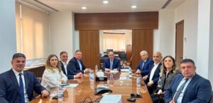 A gathering of Lebanese companies discussed with the Director General of the Ministry of Finance ways to strengthen the steadfastness of private institutions