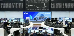 European stock exchanges are heading to end the month on a higher note