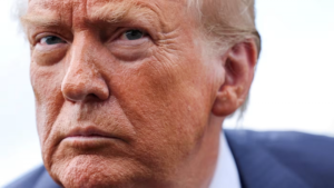 “Funding Iran again?”…Republican rebellion against Trump because of the “Hormuz deal”