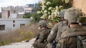 Negotiations in Washington… and concern about an undeclared invasion