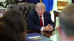 Trump is choking Iranian oil… and China alone is buying
