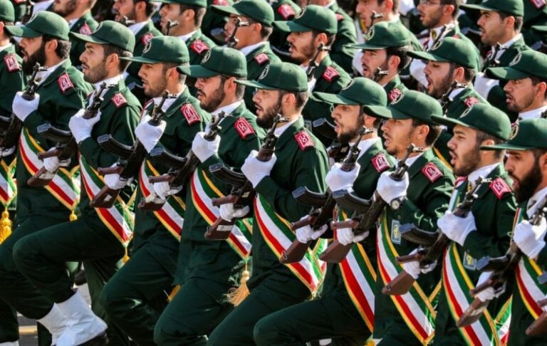 Revolutionary Guard threads in Bahrain… The Interior Ministry reveals details of the network