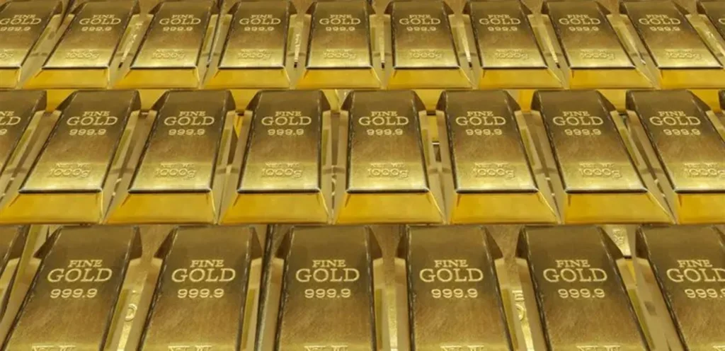 With the rise of oil and the dollar… gold prices are declining