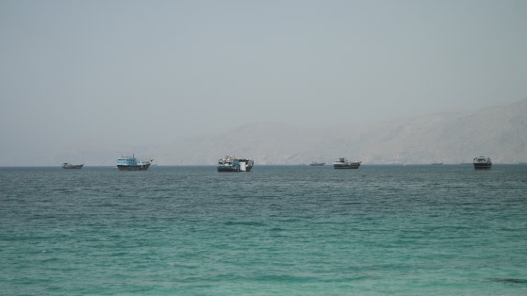 11 thousand sailors are stuck in Hormuz… and the evacuation will take weeks