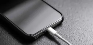 Does the length of the charging cable affect the speed of your phone? Experts explain