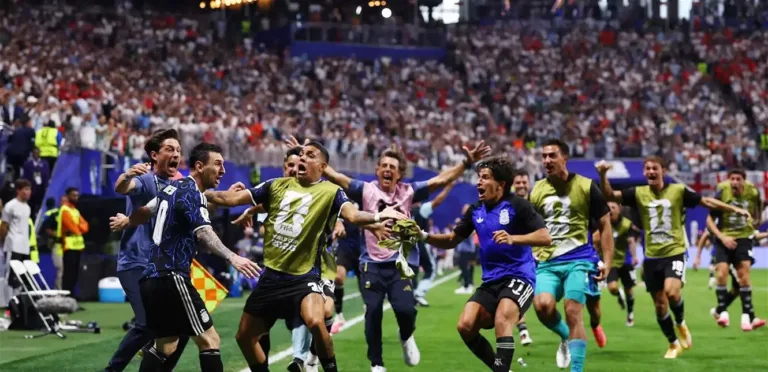 Argentina turns the tables on England and advances to the World Cup final