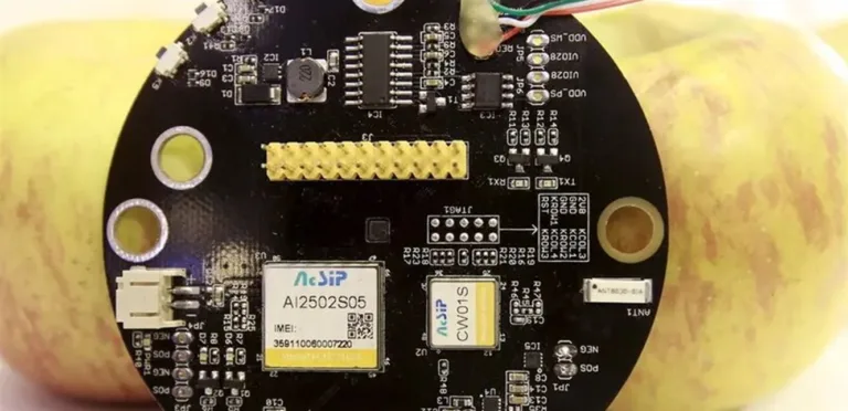 A new chip from MediaTek may reduce the prices of leading phones