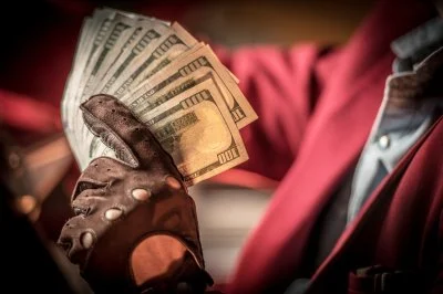 بالفيديو: مجموعة "دليفري مأجورة" تسلب المواطنين .. معلومات عن مافيا مُنظمة تهز بيروت والكشف عن اسمائها !