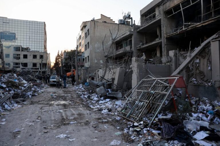 Tehran lures Israel… Israeli expert: The regime is searching for salvation