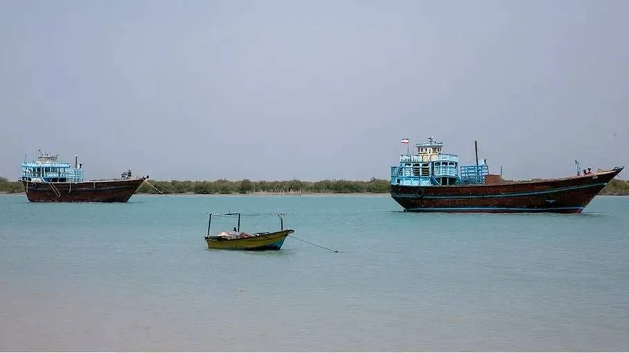 After weeks of mystery… 10 Iranian fishermen were found in the Emirates