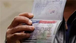 200,000 visas under the microscope… a new blow to the immigration file in America